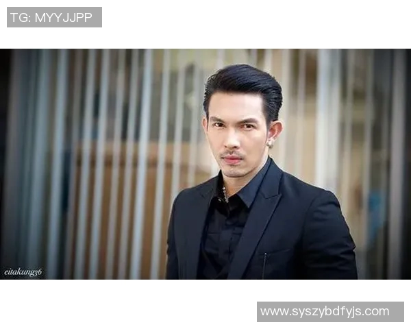 如何识别泰国足球明星的特点与风格分析