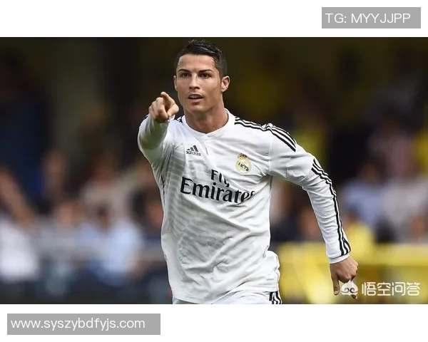 足球明星的身价究竟能否超越中指的象征意义探讨